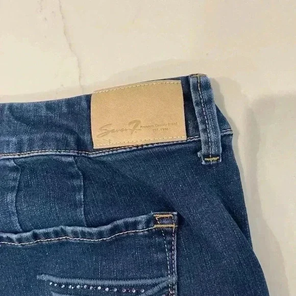 Seven7 For All Mankind Pull On Weekend Capri Women's Size 20 Embellished Pockets - Picture 6 of 10